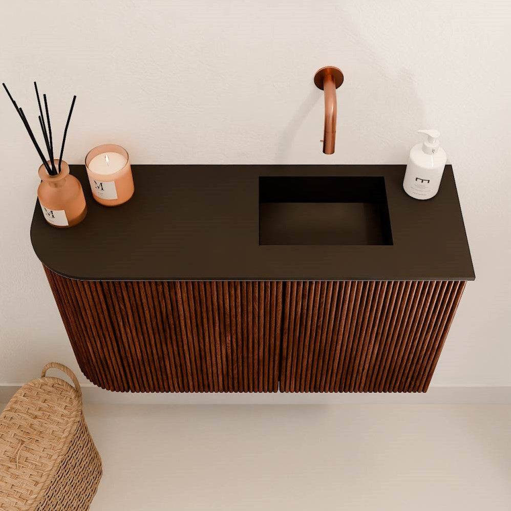 JOYA 71,6cm toiletmeubel ronding links kleur Ruby. Wastafel FAYE positie Rechts Zonder kraangat kleur Urban.