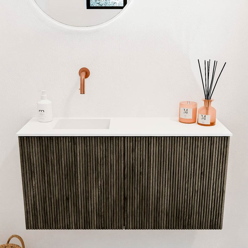 JOYA 80cm toiletmeubel kleur Shadow. Wastafel FAYE positie Links Zonder kraangat kleur Talc.