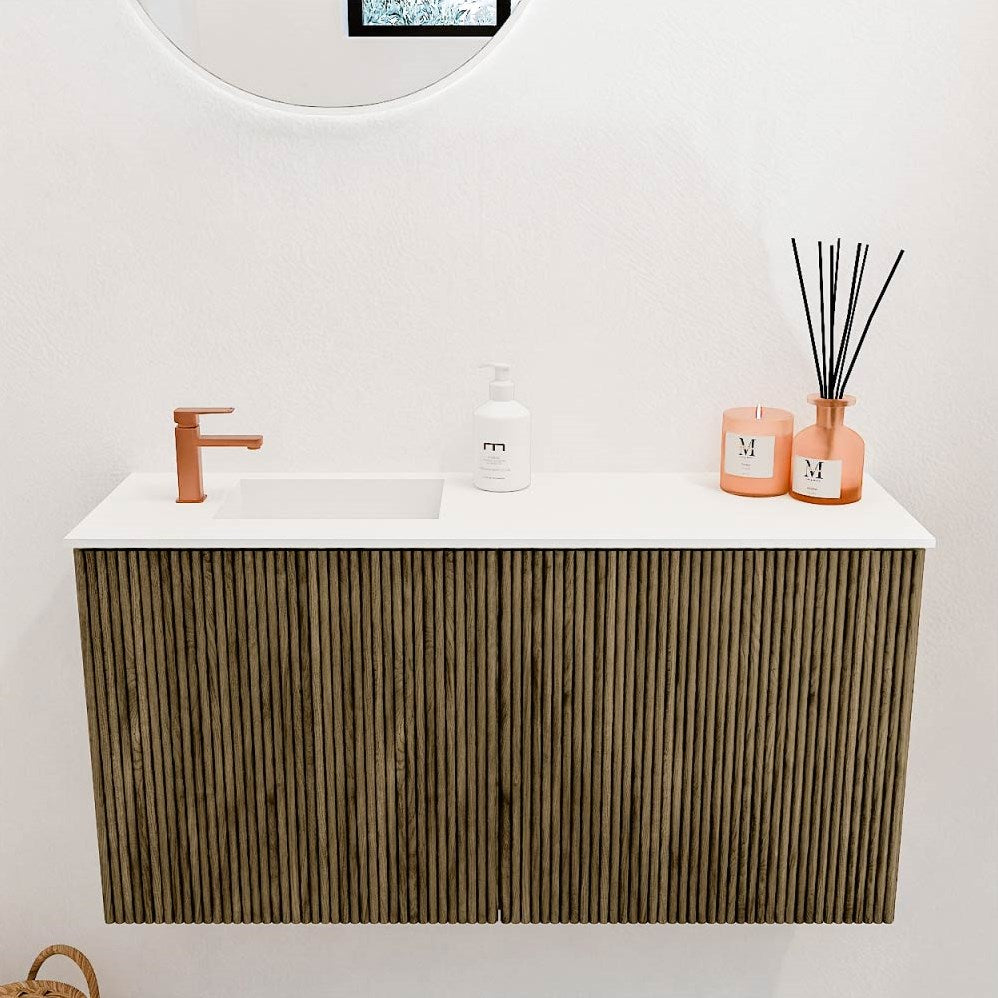 JOYA 80cm toiletmeubel kleur Dusk. Wastafel FAYE positie Links 1 kraangat kleur Talc.