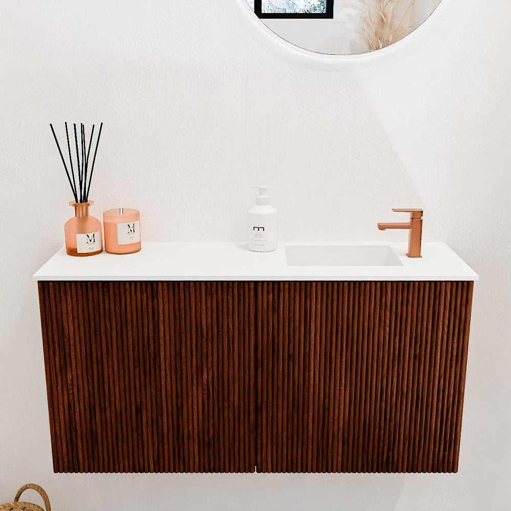 JOYA 80cm toiletmeubel kleur Ruby. Wastafel FAYE positie Rechts 1 kraangat kleur Talc.