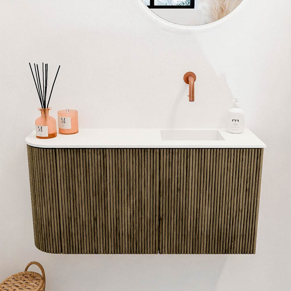 JOYA 81,6cm toiletmeubel ronding links kleur Dusk. Wastafel FAYE positie Rechts Zonder kraangat kleur Talc.