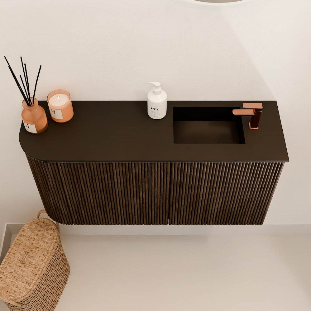 JOYA 81,6cm toiletmeubel ronding links kleur Walnut. Wastafel FAYE positie Rechts 1 kraangat kleur Urban.