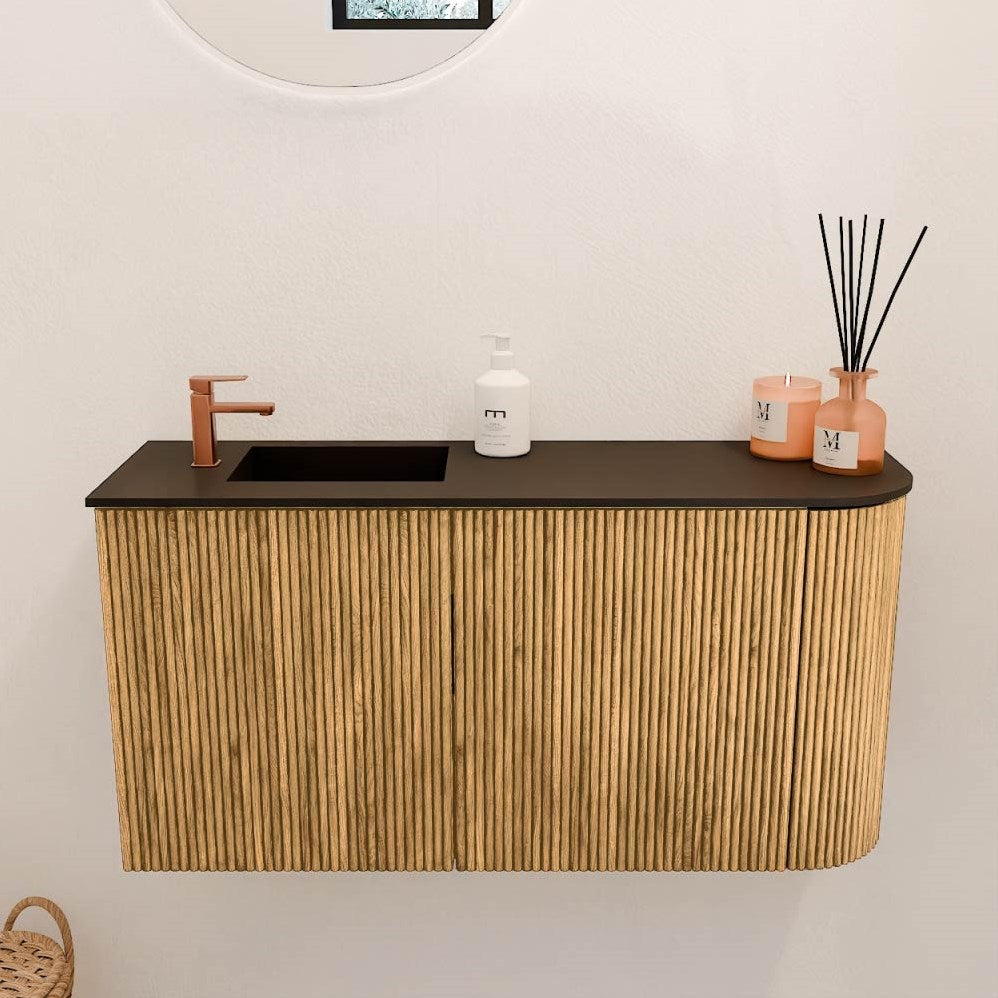 JOYA 81,6cm toiletmeubel ronding rechts kleur Oak. Wastafel FAYE positie Links 1 kraangat kleur Urban.