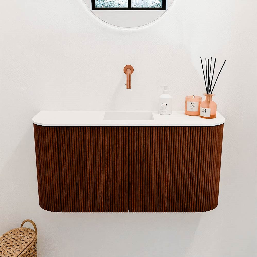 JOYA 83,2cm toiletmeubel ronding links + rechts kleur Ruby. Wastafel FAYE positie Midden Zonder kraangat kleur Talc.